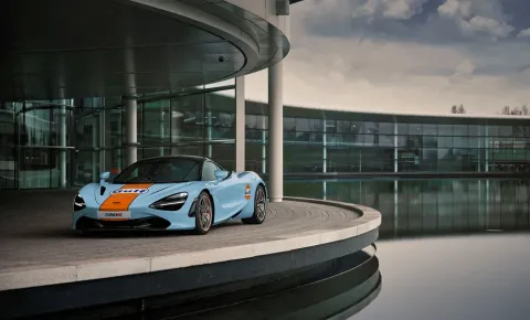 McLaren Automotive y Gulf Oil Internacional renuevan su asociación para 2023​