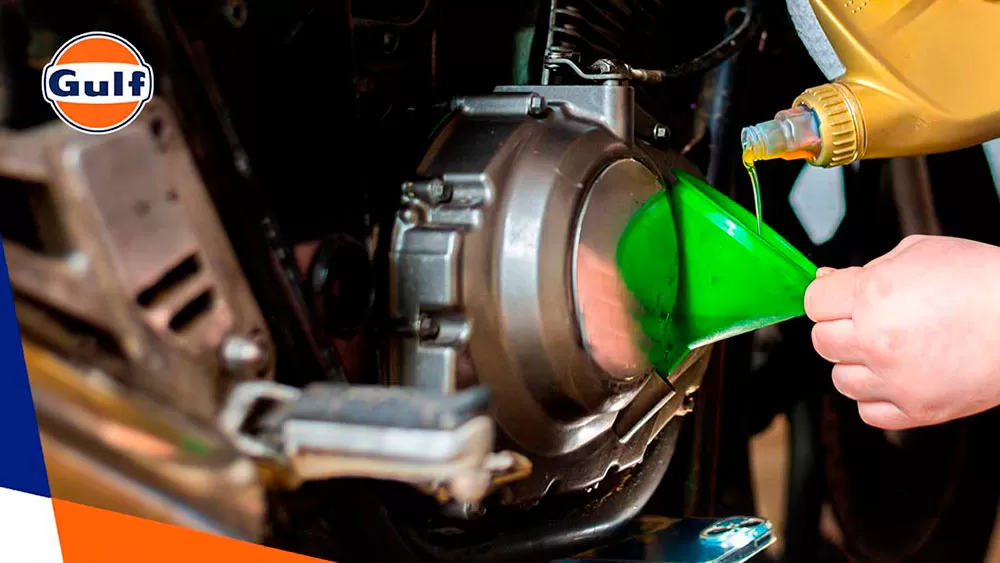 Como trocar o óleo da sua motocicleta