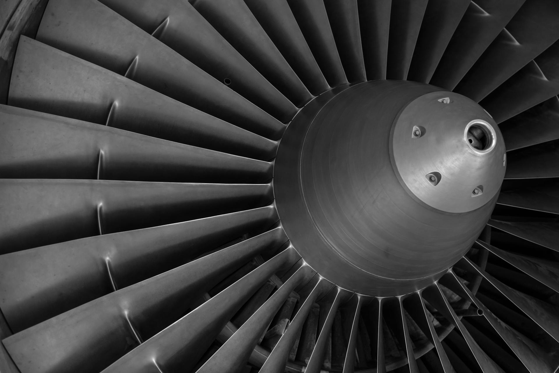 How Advanced Turbine Oils Improve Energy Efficiency and Reliability
